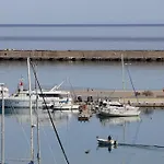 公寓 Harbour Hill 罗希姆诺