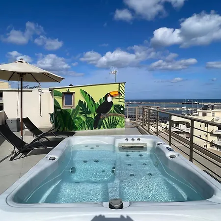 Harbour Hill Apartament